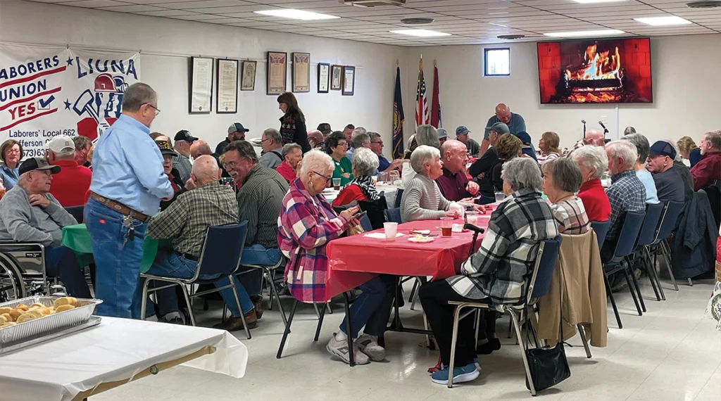 Local 257 retirees at the annual Christmas party hosted by the local Dec. 9.